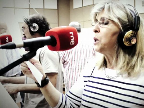 Ficcin sonora - Extraos en una ficcin