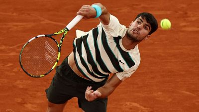 Carlos Alcaraz se mete en la final de Roland Garros tras la retirada de Musetti